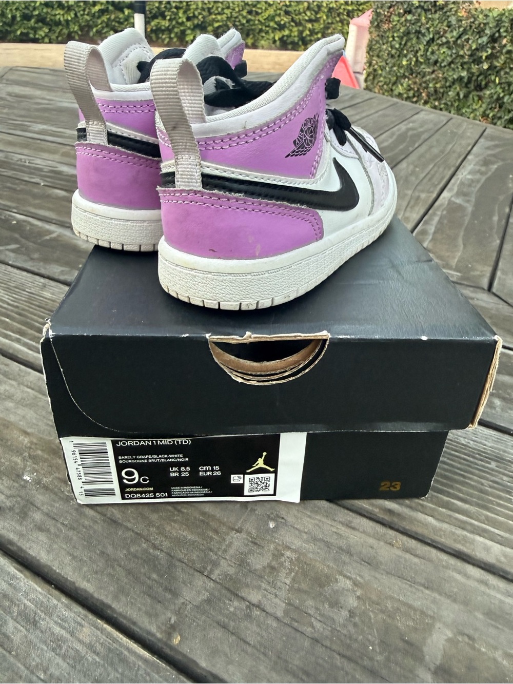 Nike Kids Jordon 1 Mid High-Top Sneakers in White, Lavender and Black - Picture 9 of 13